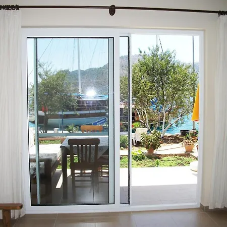 Unlu Apart Apartment